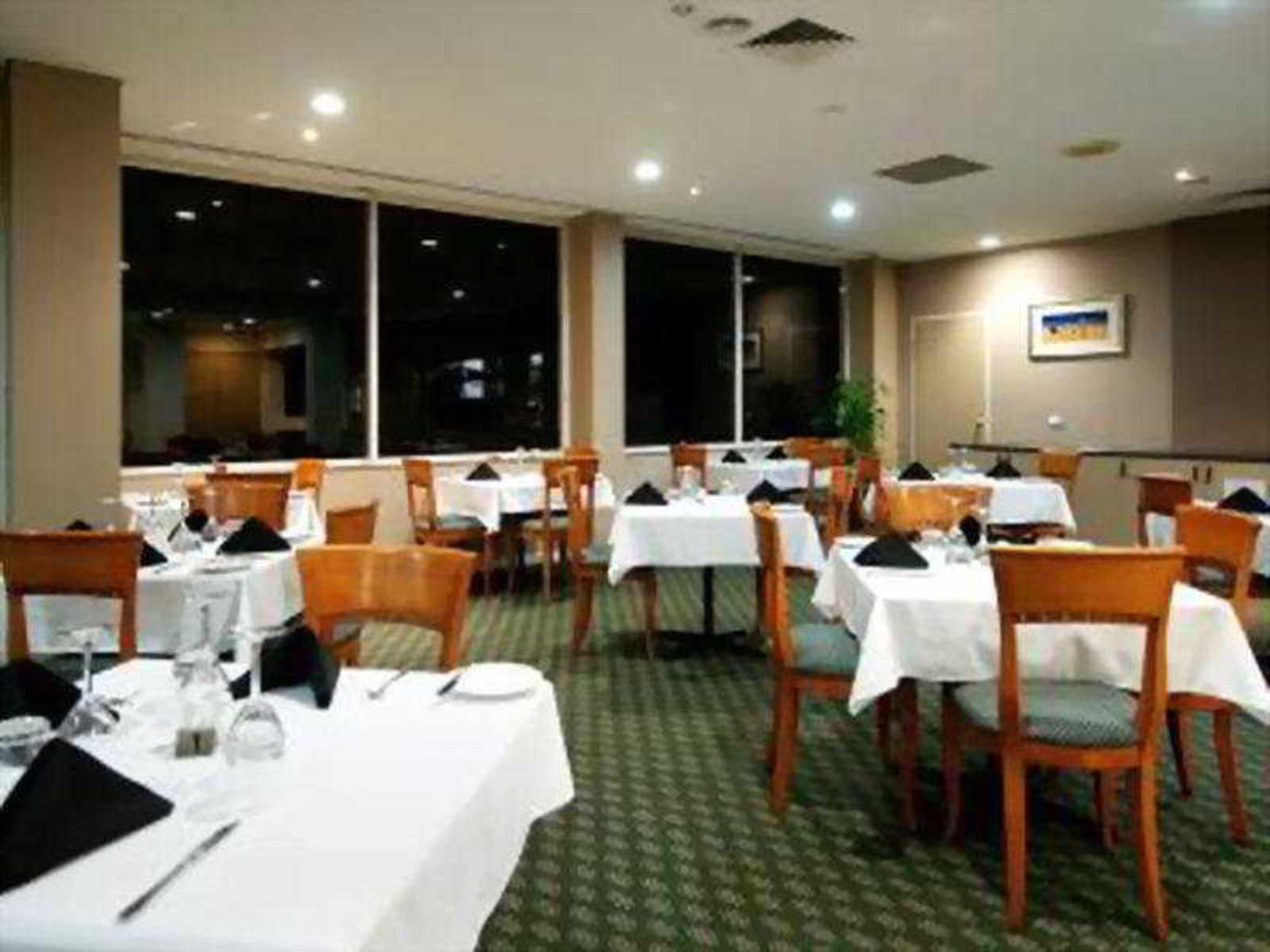 Rendezvous Hotel Perth Central Exterior photo